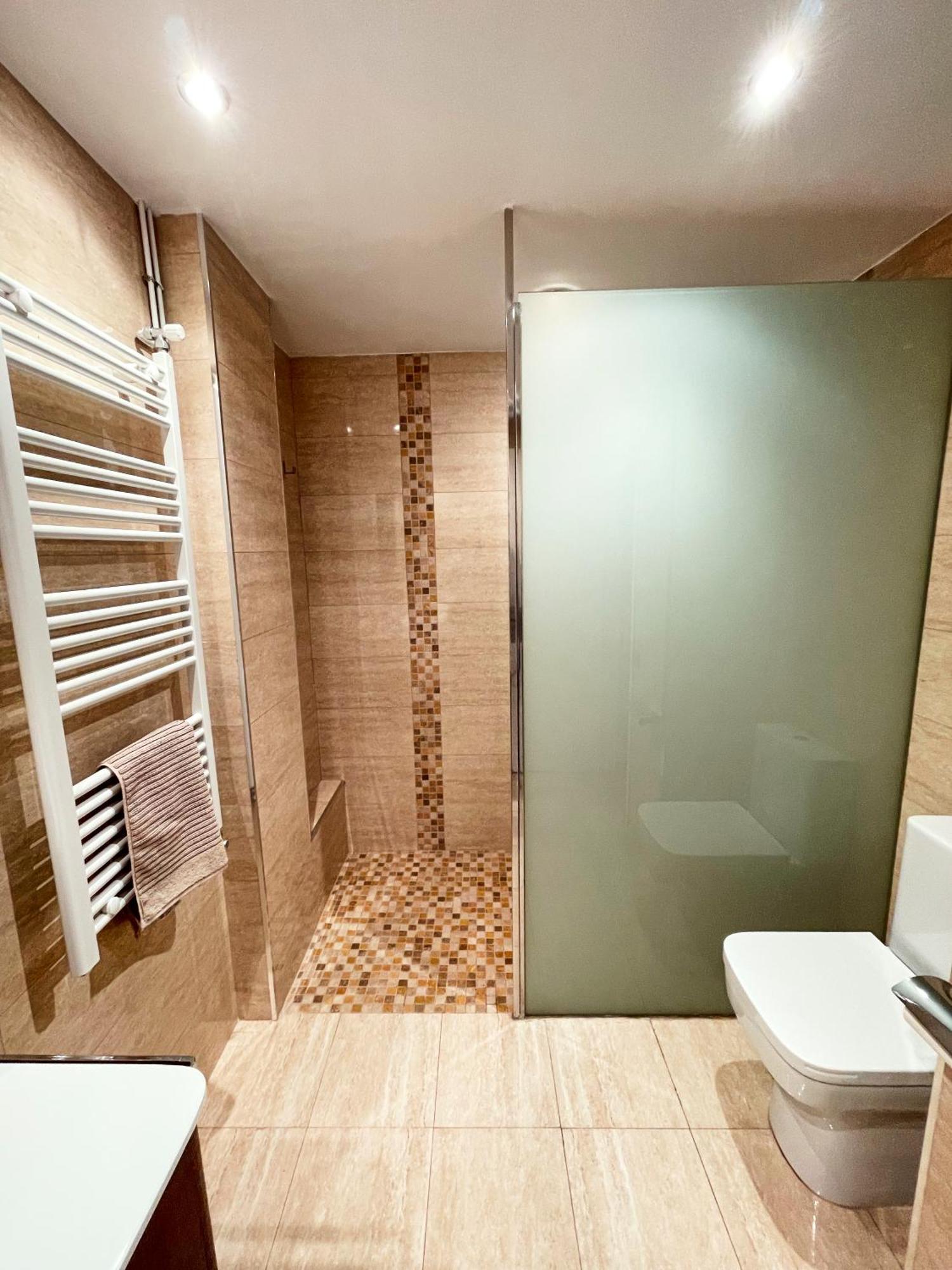 Apartamento Familiar En El Centro De Benasque Con Terraza Buitenkant foto