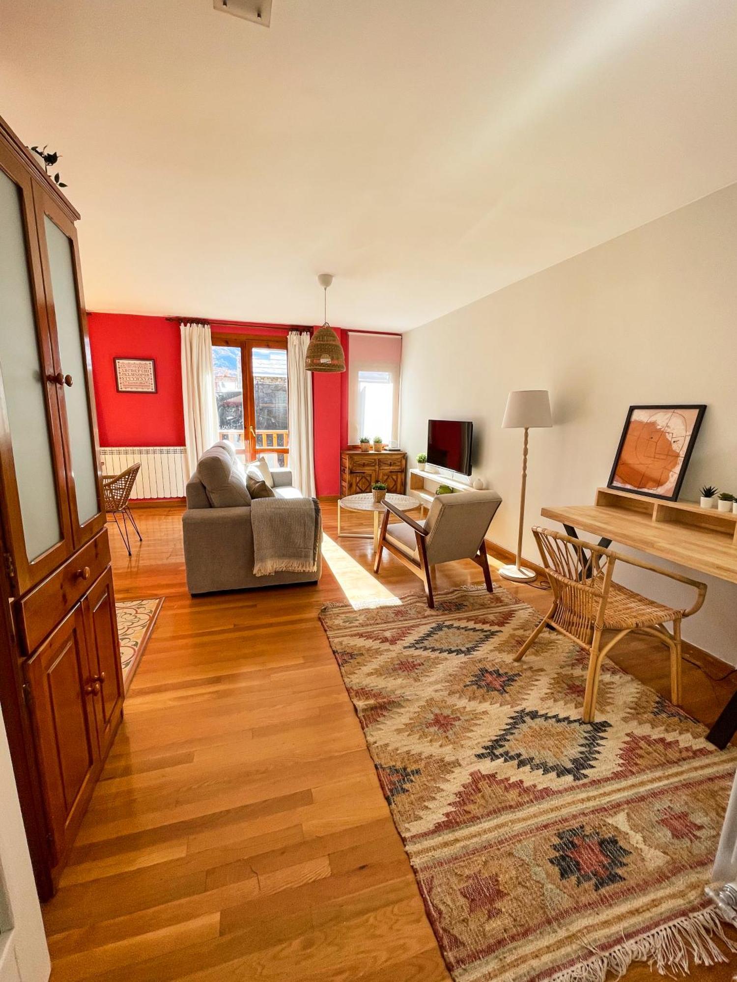 Apartamento Familiar En El Centro De Benasque Con Terraza Buitenkant foto
